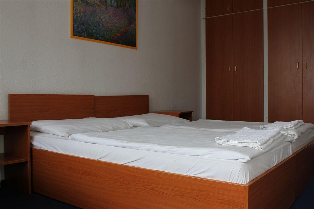 Hotel Romai Budapeszt Zewnętrze zdjęcie